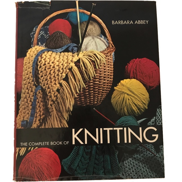 THE COMPLETE BOOK OF KNITTING - Picture 1 of 10